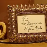 S'gleina Gleck, In The Heart Of A Wine City, 1 Piece Et 1 Salle De Bain *