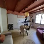 S'gleina Gleck, In The Heart Of A Wine City, 1 Piece Et 1 Salle De Bain * Kaysersberg-Vignoble