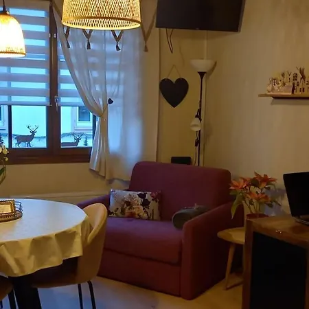 Apartmán S'gleina Gleck, In The Heart Of A Wine City, 1 Piece Et 1 Salle De Bain *